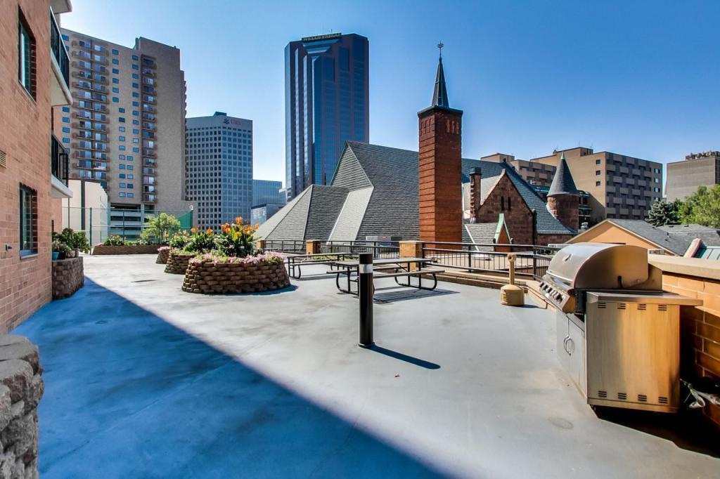 Roof Top View - 78 10th St E