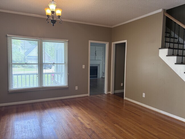 Building Photo - 1046 Trotters Blvd