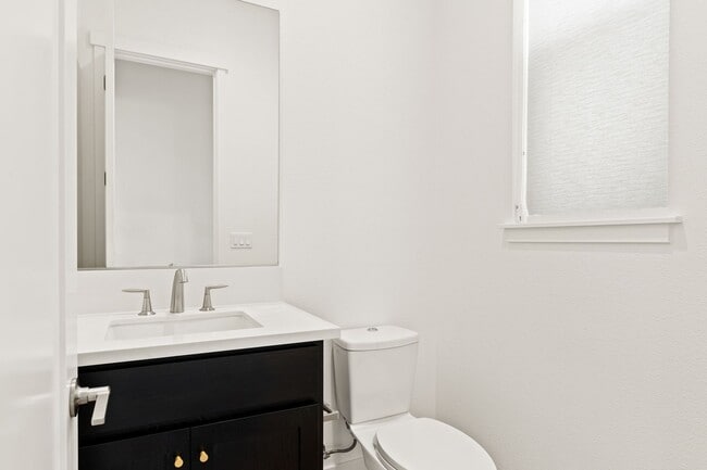 Building Photo - Sun-Filled Corner 4BR w/ Dual Yards & Panoramic Indoor-Outdoor Flow