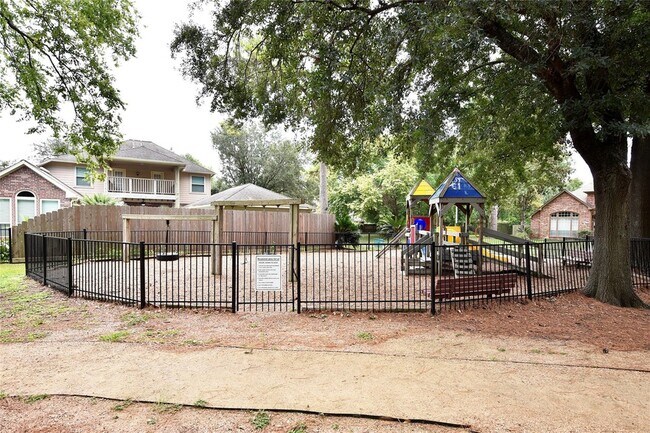 Building Photo - 7602 Melody Cir