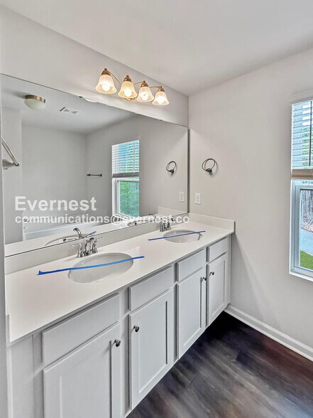 Building Photo - 109 Big Bertha Dr