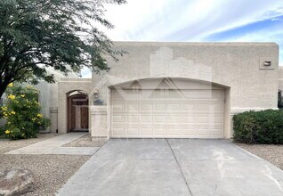 Building Photo - 18640 N 44th Pl