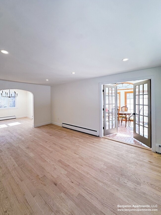 Building Photo - 39 Prospect St