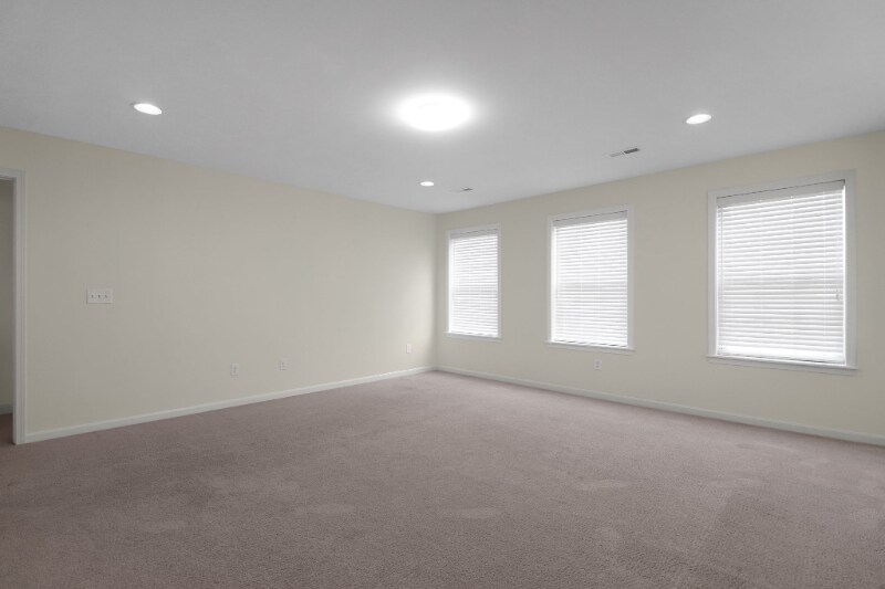 Building Photo - 6743 Palmetto Dr