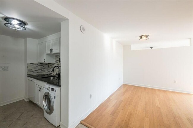 Building Photo - 375 Ralph McGill Blvd NE