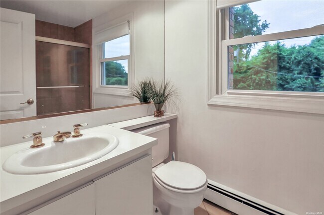 Building Photo - 34 Millbrook Dr
