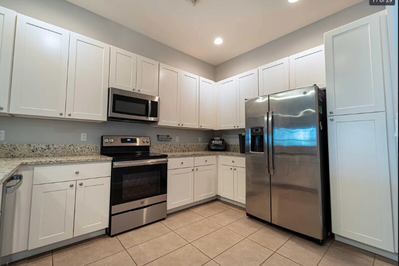 Building Photo - 6837 1st St