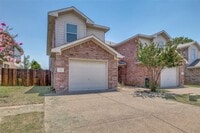 Building Photo - 2326 Kingsway Dr
