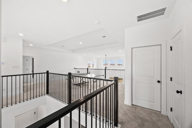 Building Photo - 24418 Green Buffalograss Trl