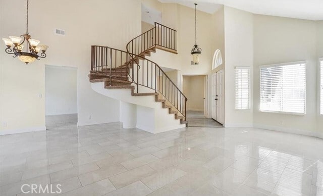 Building Photo - 6011 E Queens Dr