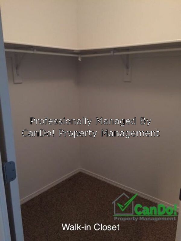 Building Photo - 165 Opal Ct