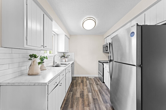 Building Photo - Spacious 4 Bedroom, 2 Bath Home on Boise Bench!