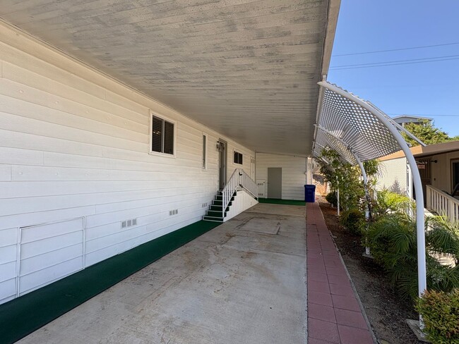 Building Photo - Spacious 2BR/2BA Home for Rent in San Marc...