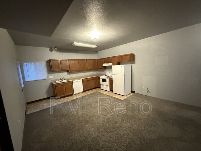 Building Photo - 1600 I St