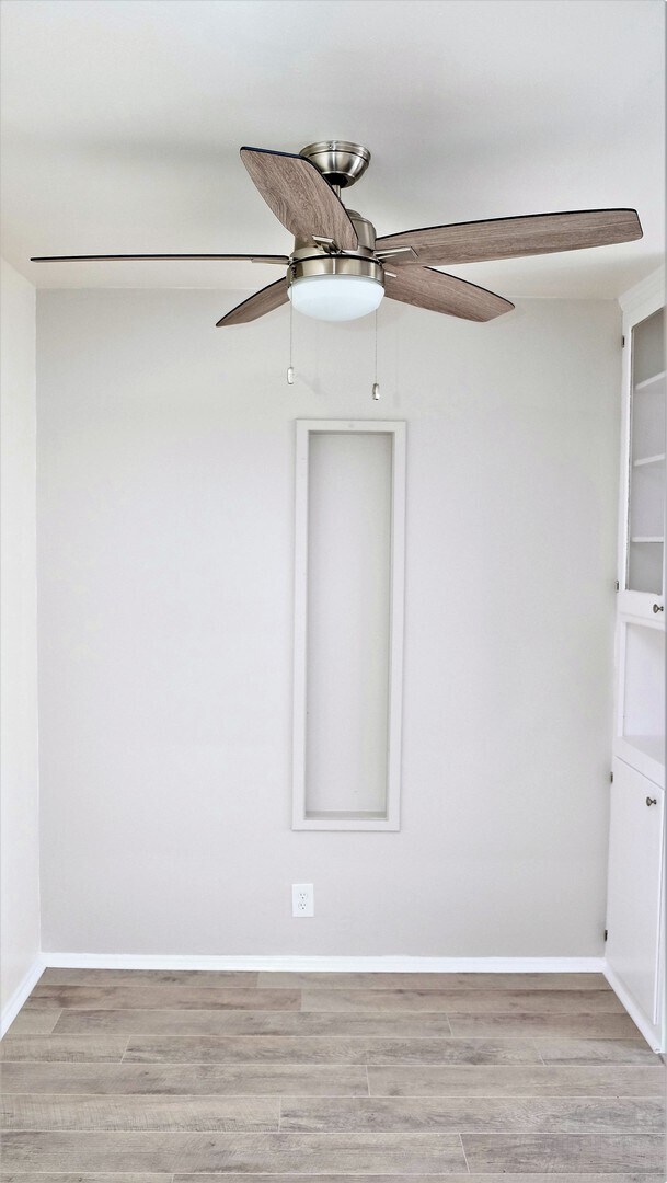 Building Photo - Spacious, modern, and bright! Love at first sight