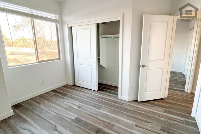 Building Photo - 16015 E Wildcat Dr