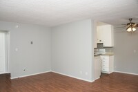 Building Photo - ced312