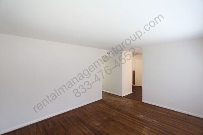 Building Photo - New On The Market with Fresh Updates!! Better Hurry!!