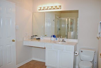 Building Photo - 21534 Oak Park Trails Dr