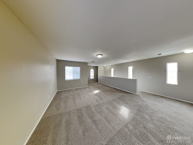 Building Photo - 2618 S Devonna Ln