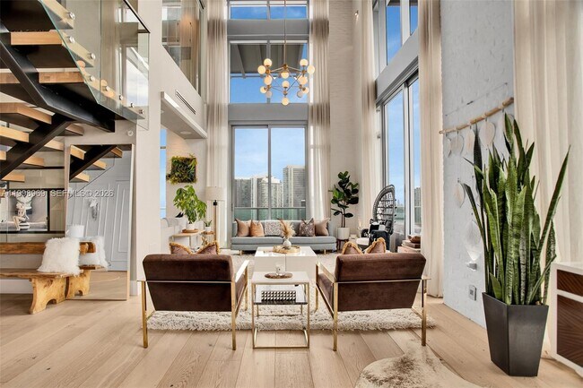 Building Photo - 3301 NE 1st Ave