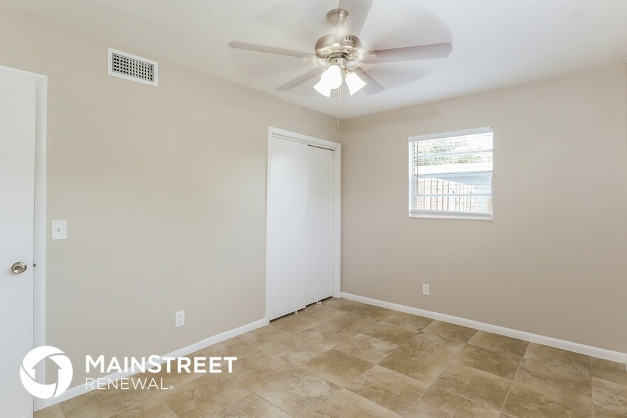 Building Photo - 11649 Cape Horn Ave