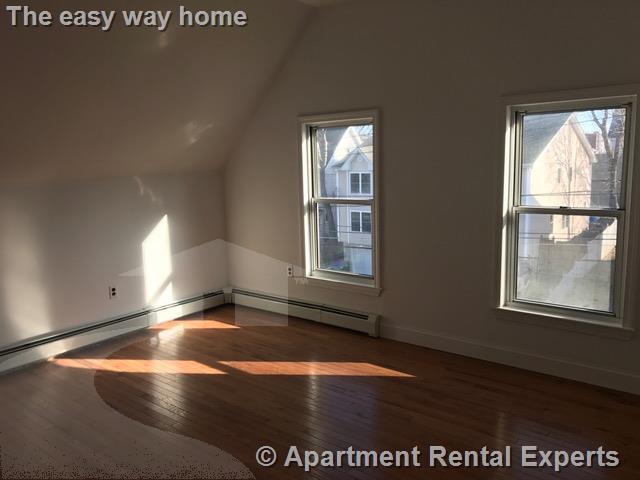 Building Photo - 23 Fourth St