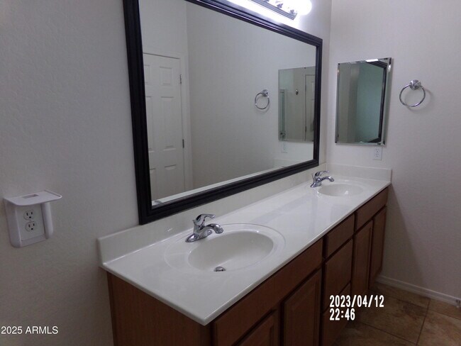 Building Photo - 508 Glenshire Ln
