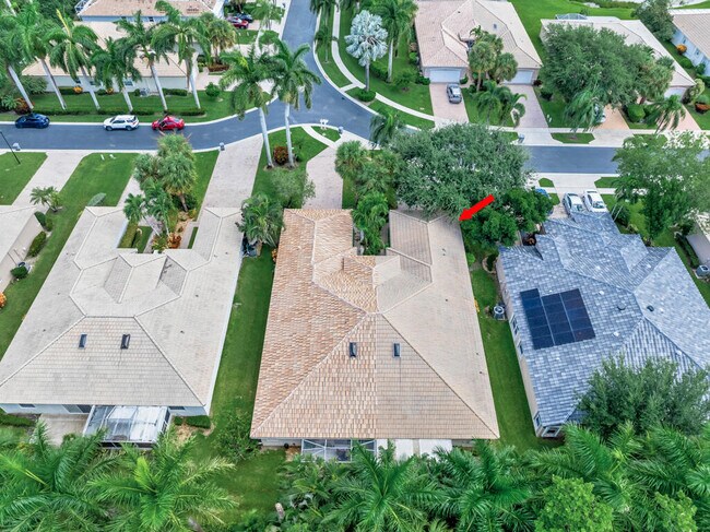 Building Photo - 9795 Crescent View Dr S