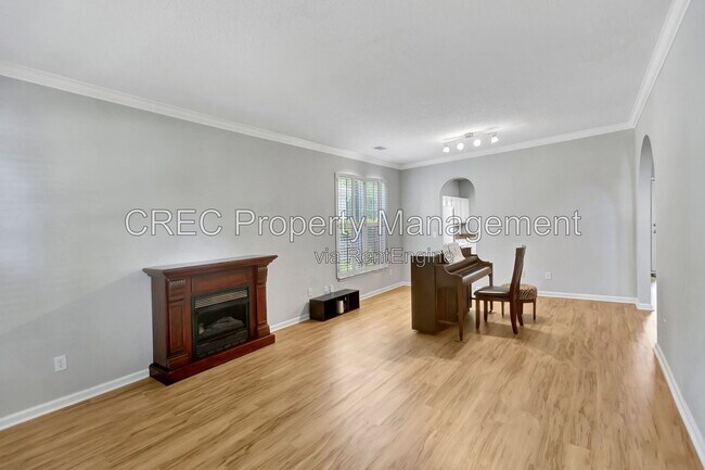 Building Photo - 3282 Heathland Way