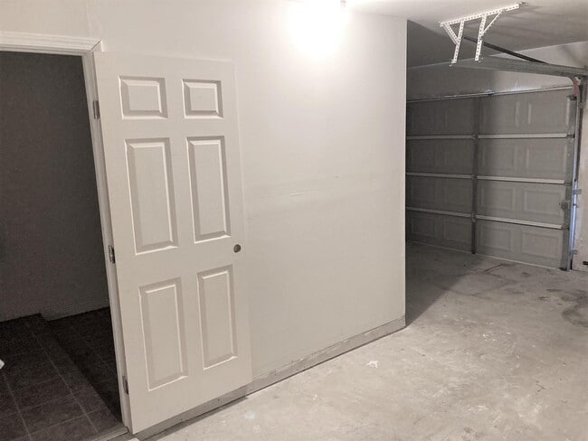 Building Photo - 21215 Branford Hills Ln