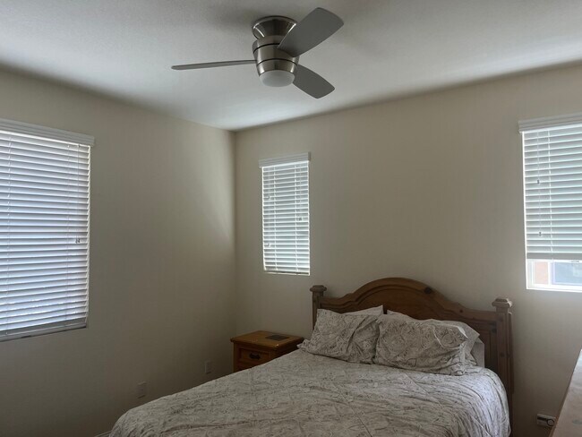 Building Photo - 1580 Chert Dr