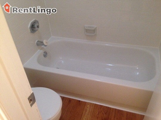 Building Photo - 15700 Lexington Blvd