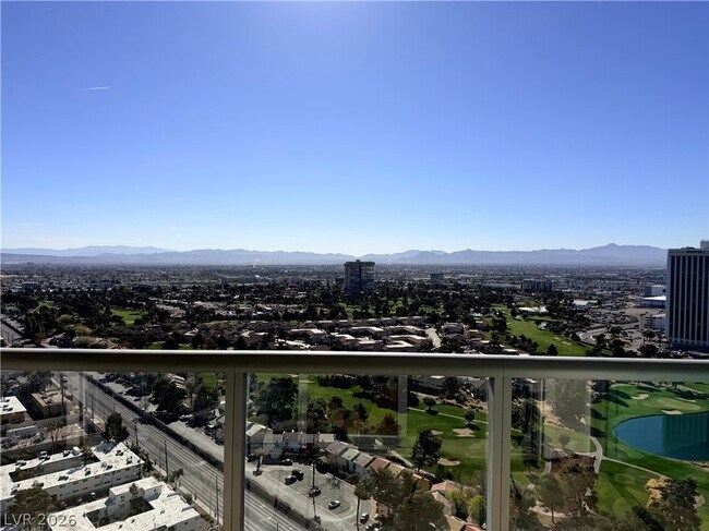 Building Photo - 322 Karen Ave