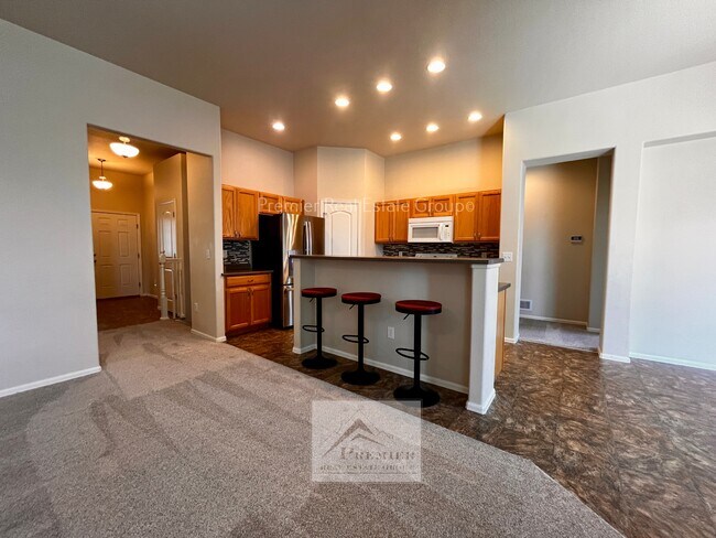 Building Photo - 4959 Justeagen Dr