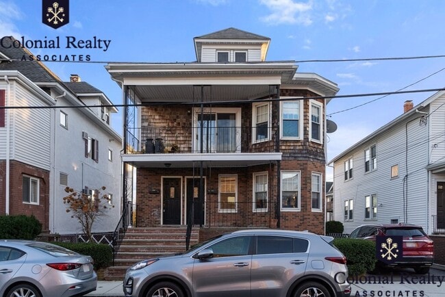 Building Photo - 12 Windsor Rd