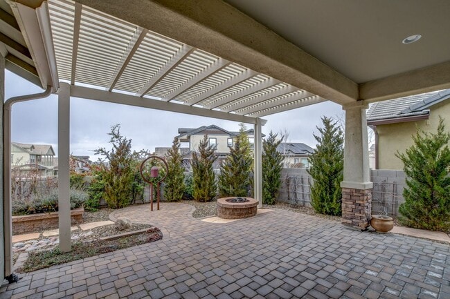 Building Photo - Well Appointed Home for Rent in Astoria!