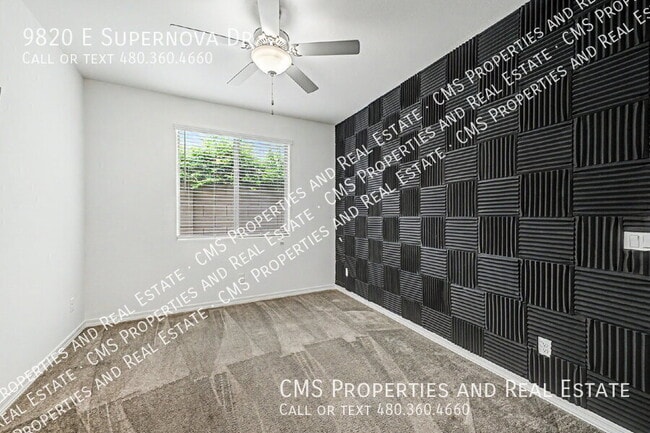 Building Photo - 9820 E Supernova Dr