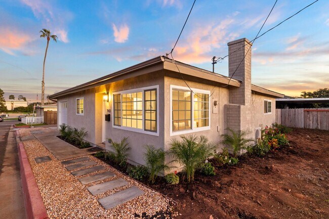 Building Photo - 765 Elkwood Ave