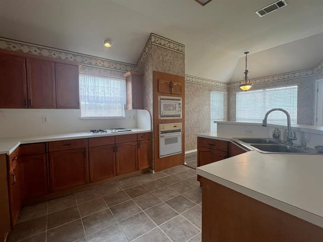 Building Photo - 3849 Pine Valley Dr