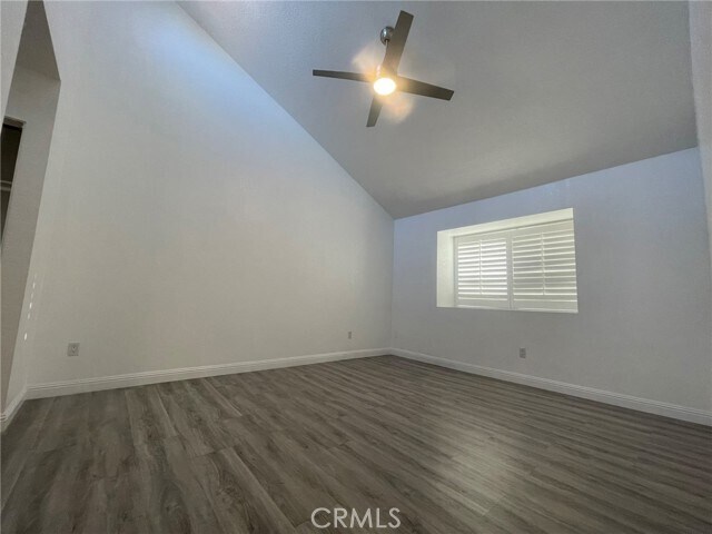 Building Photo - 1830 N Vineyard Ave