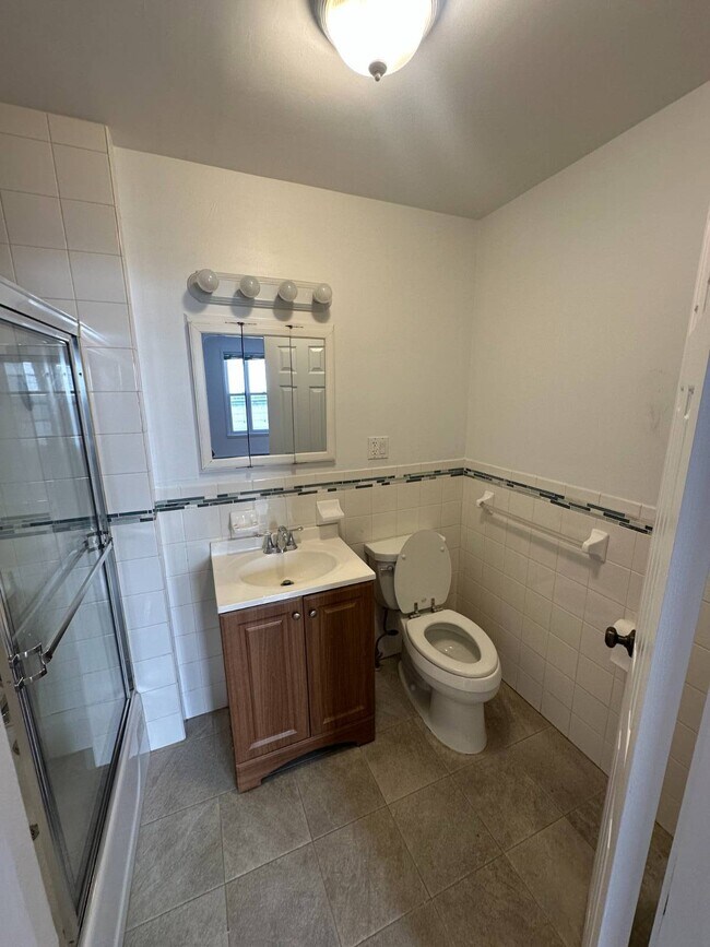 Building Photo - 62-47 64th St