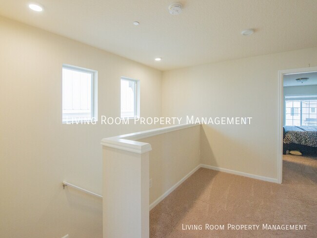 Building Photo - 12963 SE 155th Ave