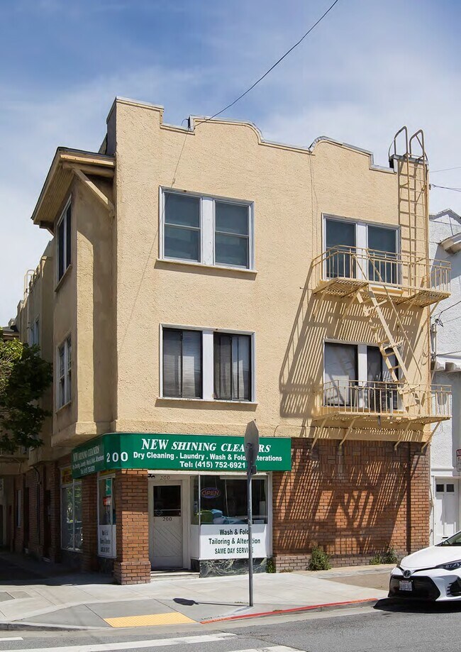 Building Photo - 5645-5657 California St