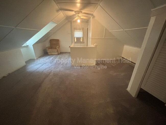 Building Photo - 117 Semple Rd