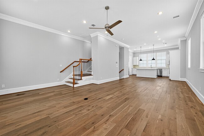 Building Photo - 815 Bringhurst St