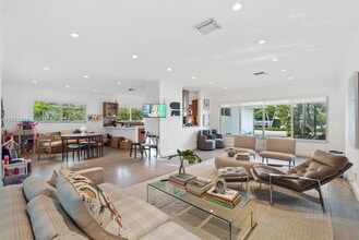 Building Photo - 1230 96th St