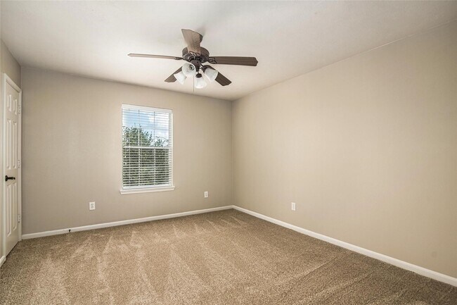 Building Photo - 24403 Redrock Falls