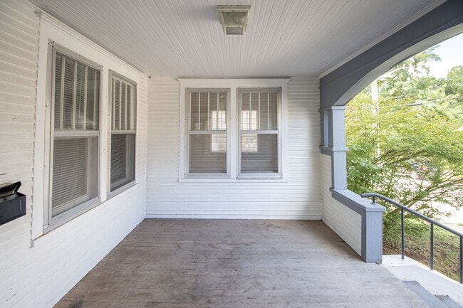 Building Photo - 3 Bed 2 Bath Home Fulton