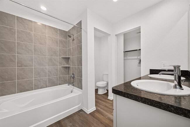 Building Photo - 24410 Oriole Summit Dr